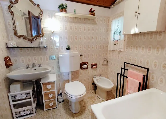 דירה Dei Nonni-4 By Interhome Livo (Lombardy)